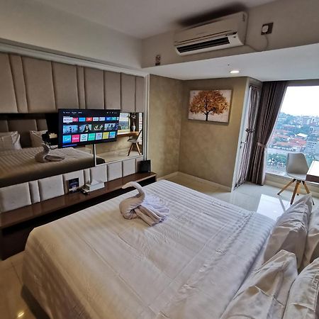 Residence Warhol Simpang Lima Semarang Luaran gambar