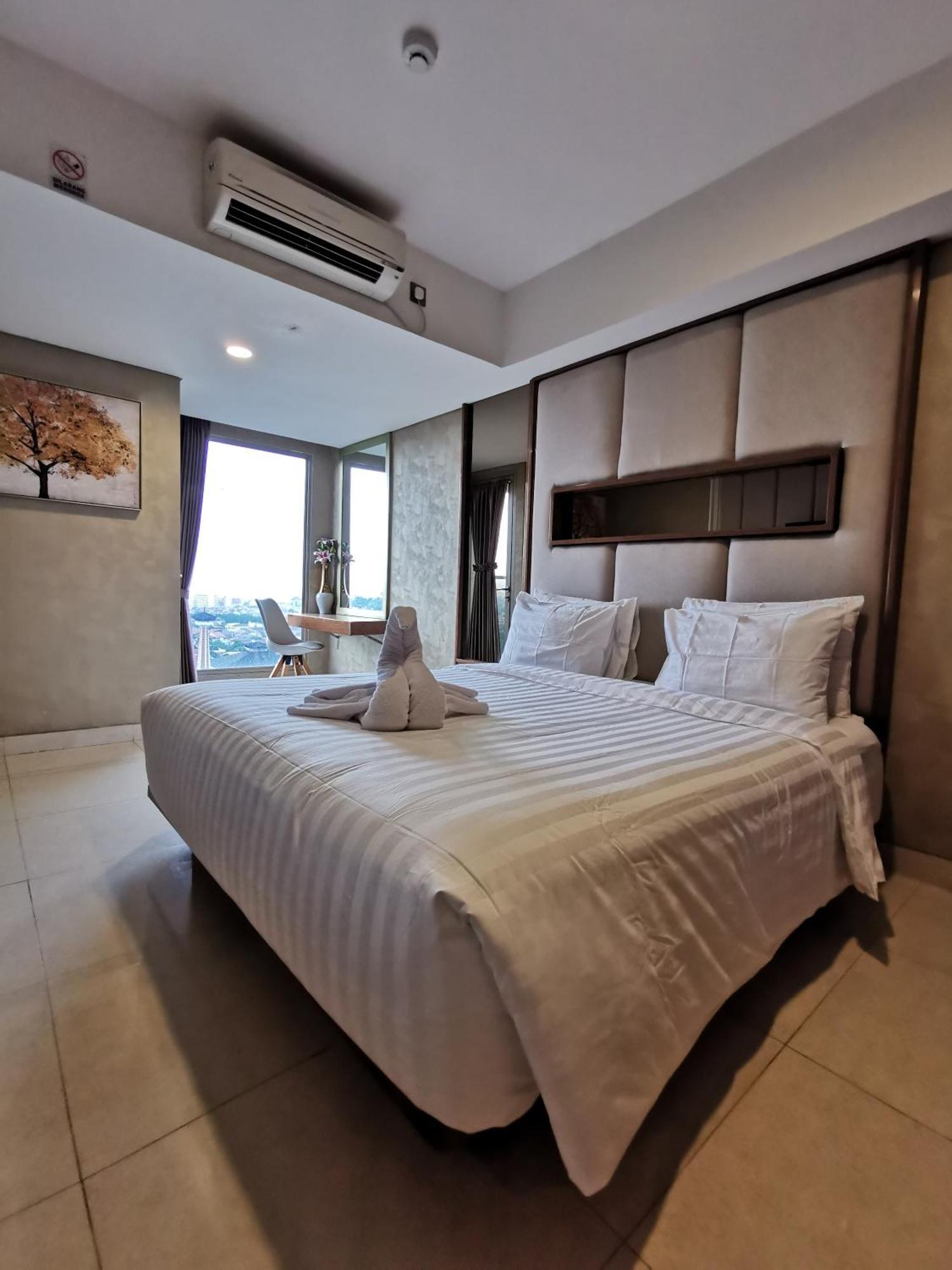 Residence Warhol Simpang Lima Semarang Luaran gambar