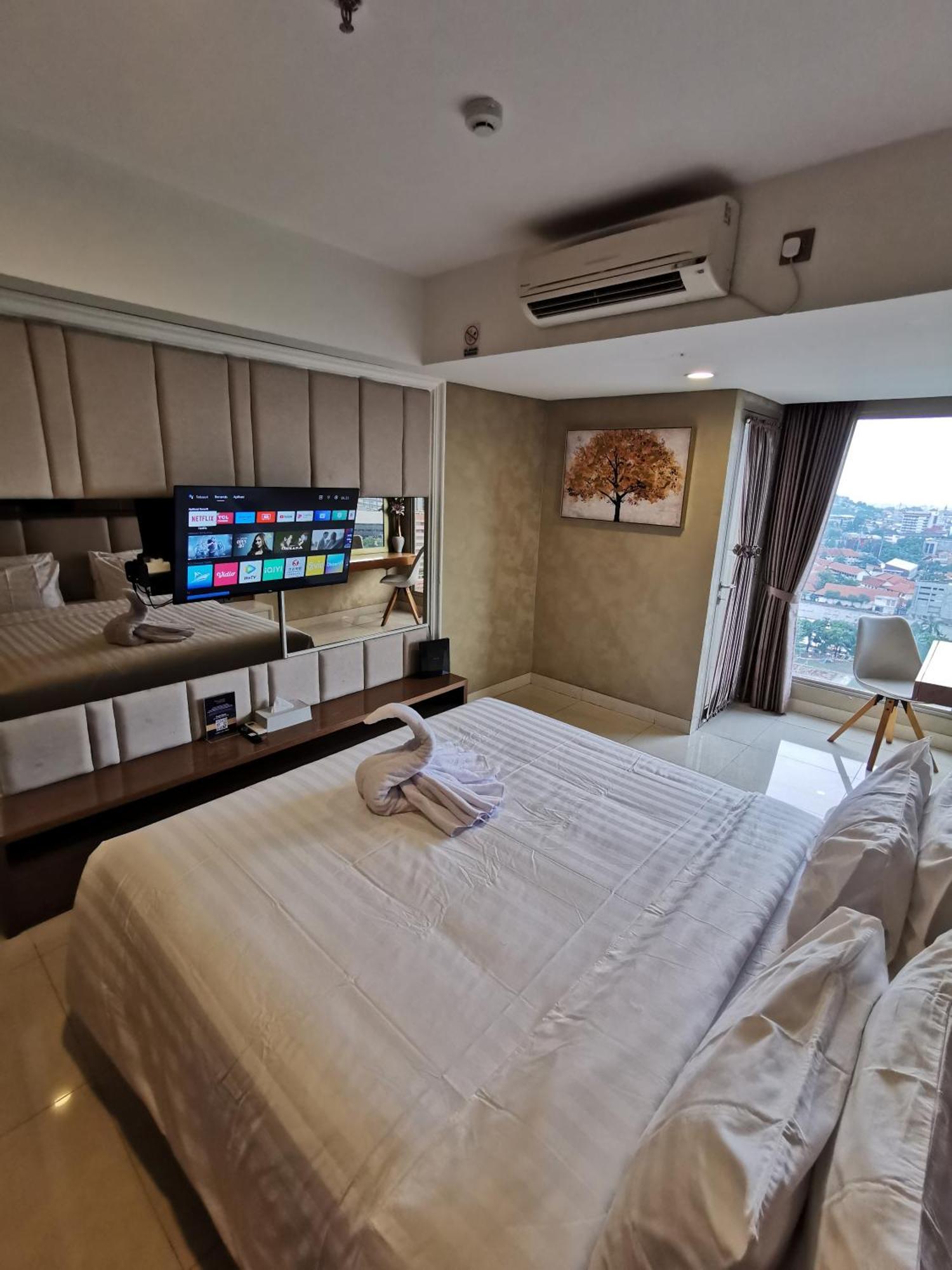 Residence Warhol Simpang Lima Semarang Luaran gambar