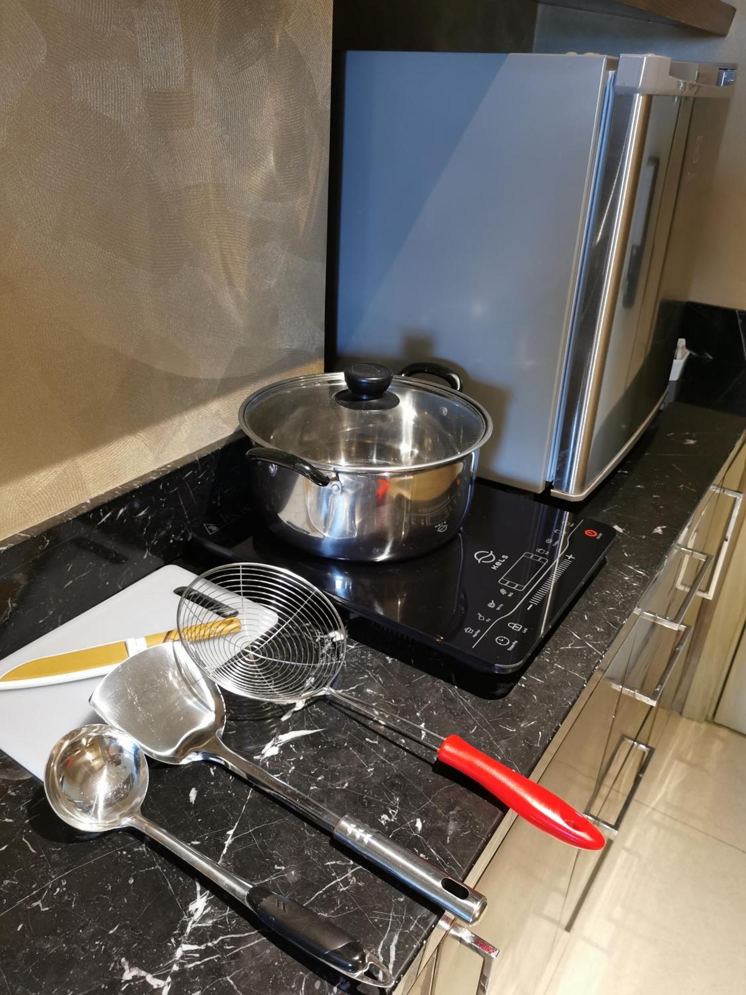 Residence Warhol Simpang Lima Semarang Luaran gambar